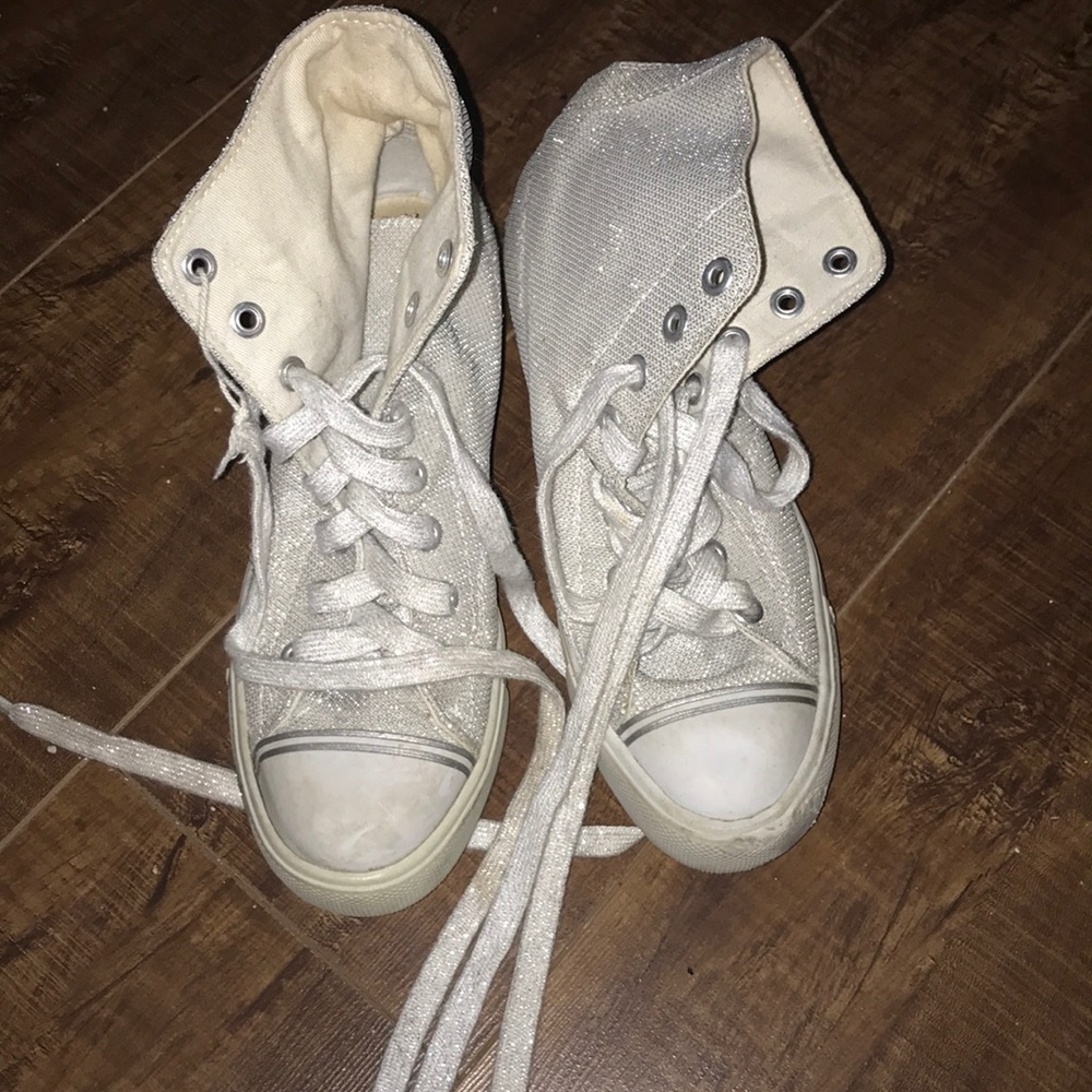 Air walk high tops